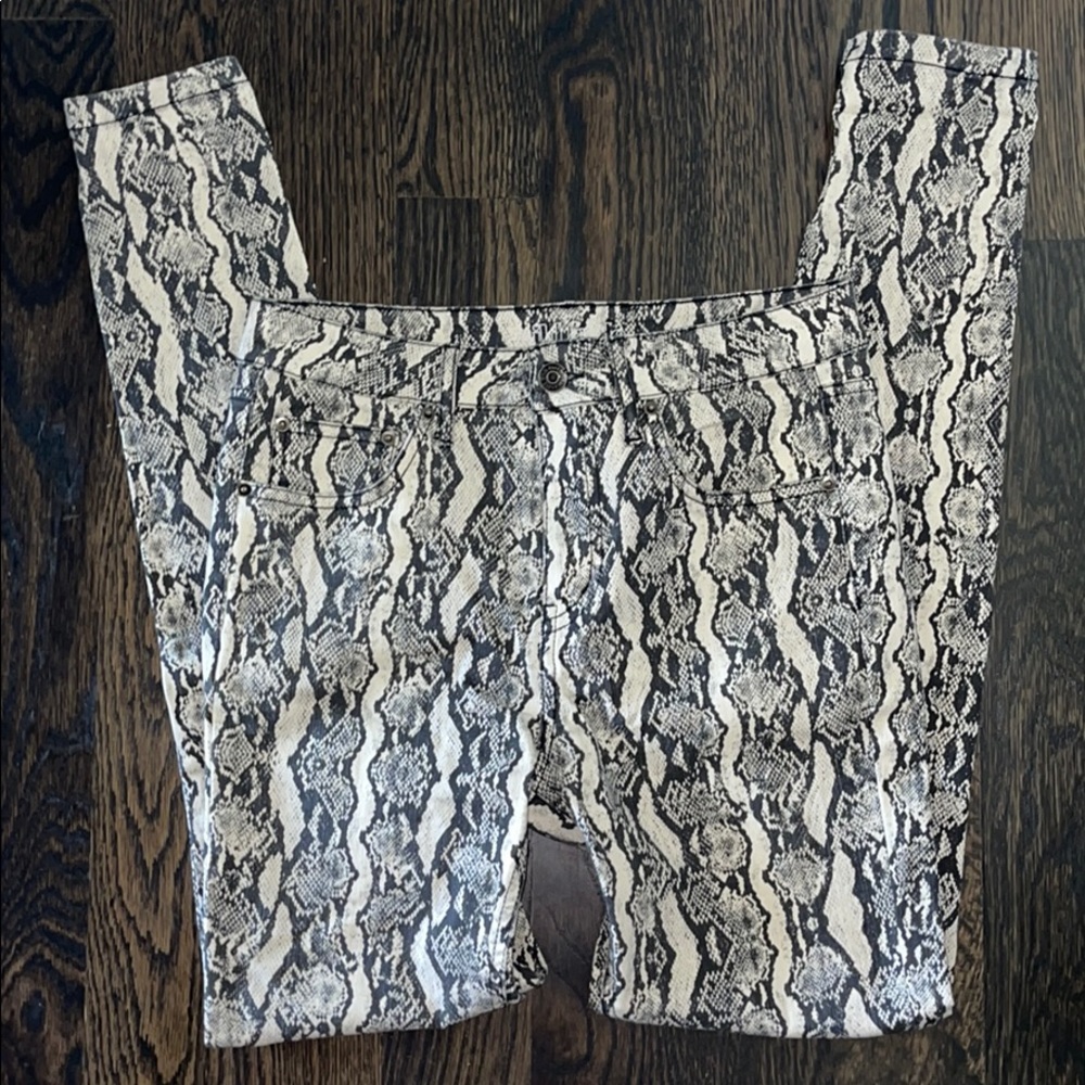 Wild Fable Snakeskin print skinny Jeans